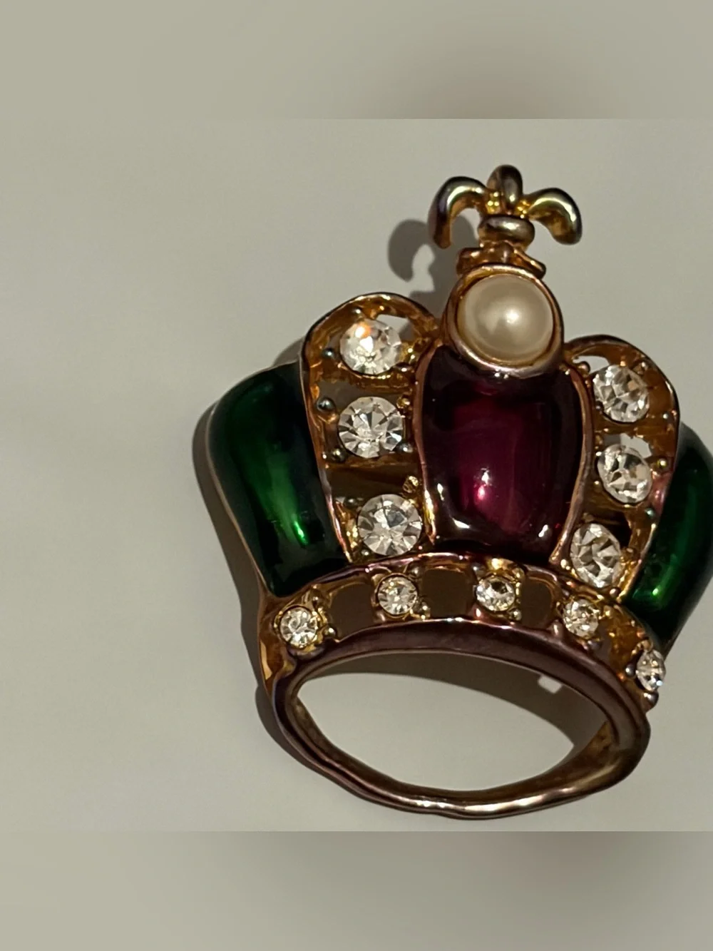 VTG Mardi Gras Brooch Pin Faux Pearl Green And Purple Enamel